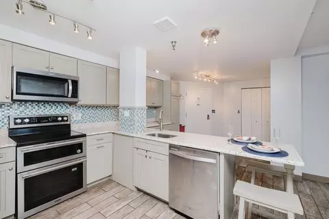 750 Davol St #324, Fall River, MA 02720 photo 33