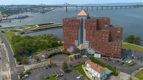 750 Davol St #324, Fall River, MA 02720