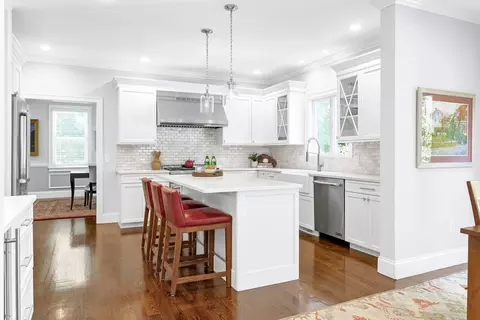 1332 Great Plain Ave, Needham, MA 02492 photo 6