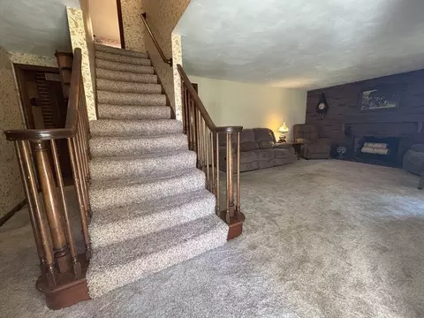 175 Sunrise Ter, Springfield, MA 01119 photo 9