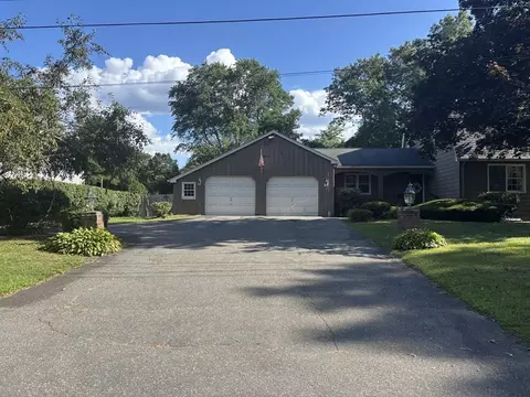 175 Sunrise Ter, Springfield, MA 01119 photo 5