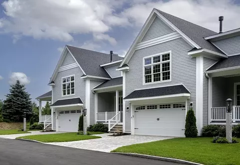 25 Clubview Dr #25, Andover, MA 01810