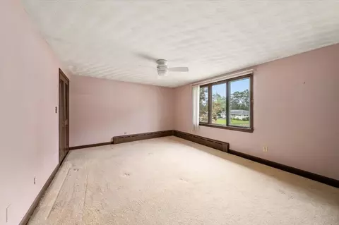 44 Fenmore St, Fall River, MA 02723 photo 25