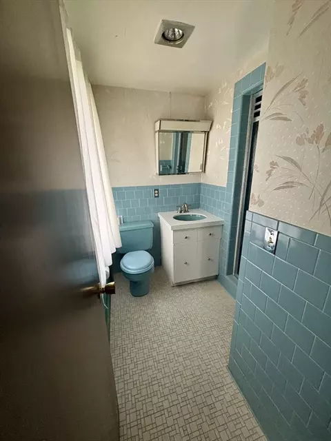 44 Fenmore St, Fall River, MA 02723 photo 34