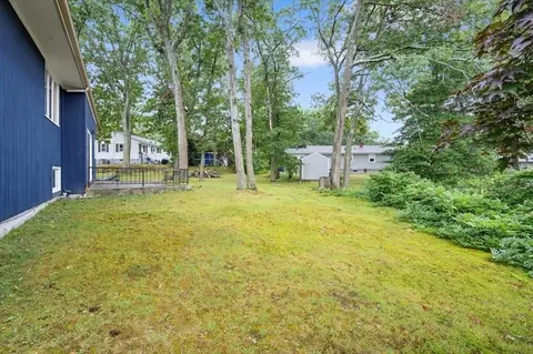 44 Fenmore St, Fall River, MA 02723 photo 7