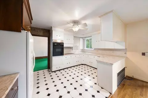 44 Fenmore St, Fall River, MA 02723 photo 17