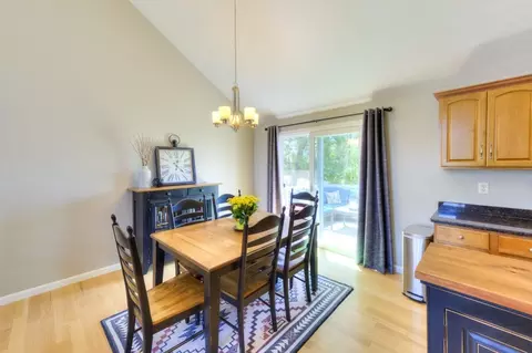 Dining - 2 Matteo St, Worcester, MA 01606 photo 1 of 2