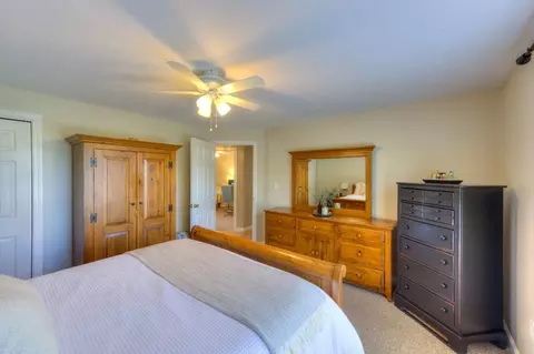 Bedroom - 2 Matteo St, Worcester, MA 01606 photo 3 of 6