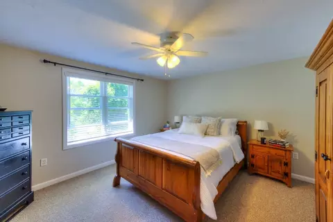 Bedroom - 2 Matteo St, Worcester, MA 01606 photo 1 of 6
