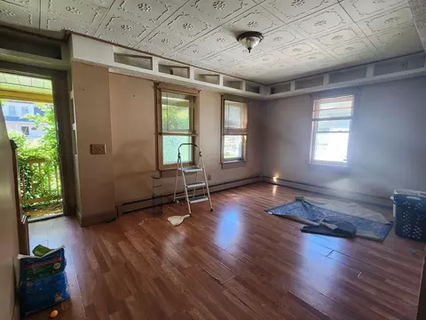 15 Davis St, Easthampton, MA 01027 photo 13