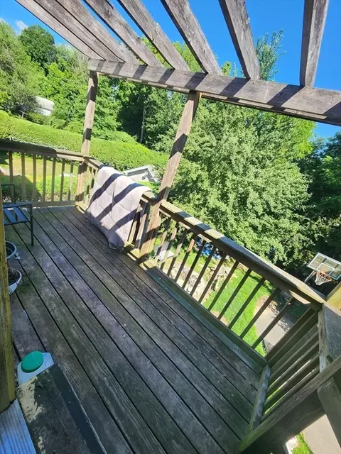 15 Davis St, Easthampton, MA 01027 photo 10