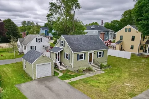 41 Eldred St, Lexington, MA 02420