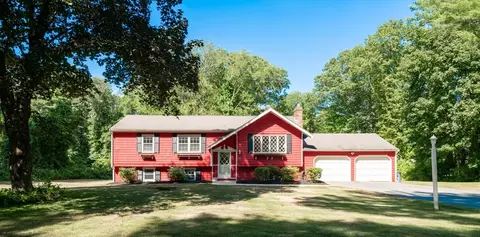 5 Parish Rd, Georgetown, MA 01833