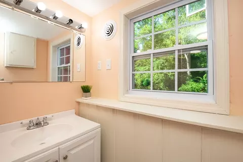 5 Parish Rd, Georgetown, MA 01833 photo 35