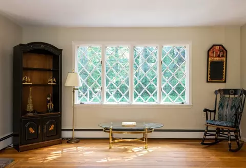 5 Parish Rd, Georgetown, MA 01833 photo 7