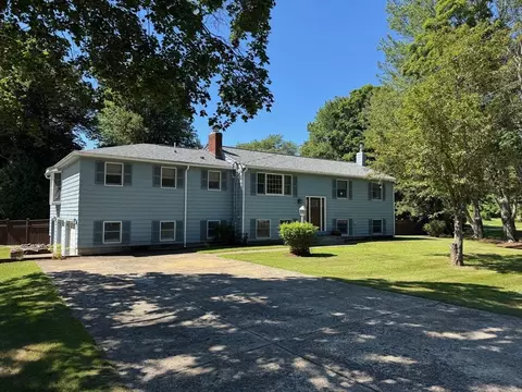 19 Village St, Medway, MA 02053