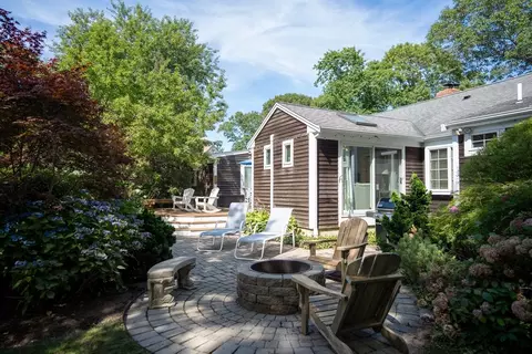 Exterior - 1 Johnson Ln, Dennis, MA 02638 photo 7 of 9