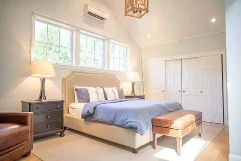 Bedroom - 1 Johnson Ln, Dennis, MA 02638 photo 1 of 6