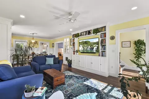 68 High St, Randolph, MA 02368 photo 5