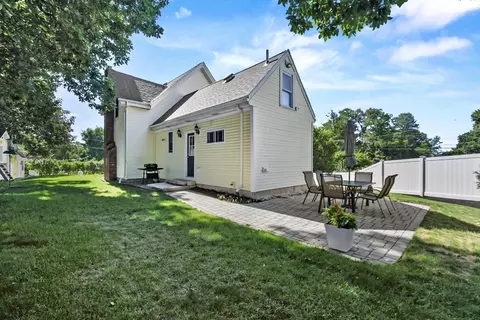 68 High St, Randolph, MA 02368 photo 23