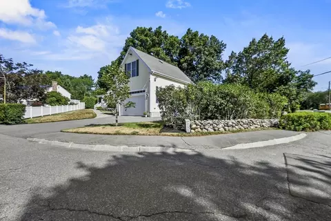 68 High St, Randolph, MA 02368 photo 27