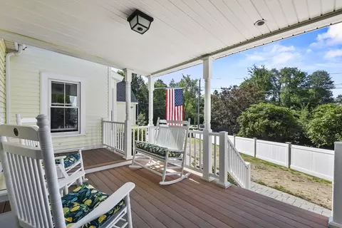 68 High St, Randolph, MA 02368 photo 2