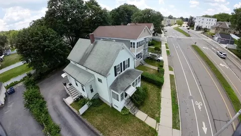 360 Hamilton St, Worcester, MA 01604