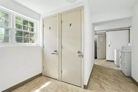 7 Maple Crest Cir #E, Holyoke, MA 01040 photo 19
