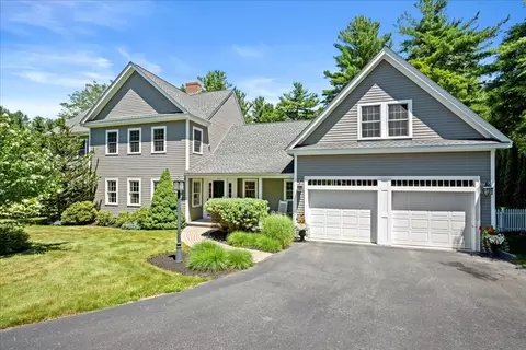 22 Woodland Dr, Boylston, MA 01505