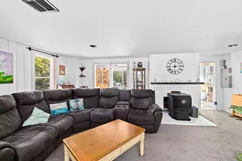 Living - 48 Guild St, Hull, MA 02045 photo 1 of 3