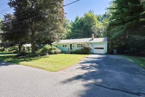13 Little Tree Ln, Framingham, MA 01701