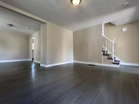 Living - 177 Johnson St, Springfield, MA 01108 photo 3 of 6