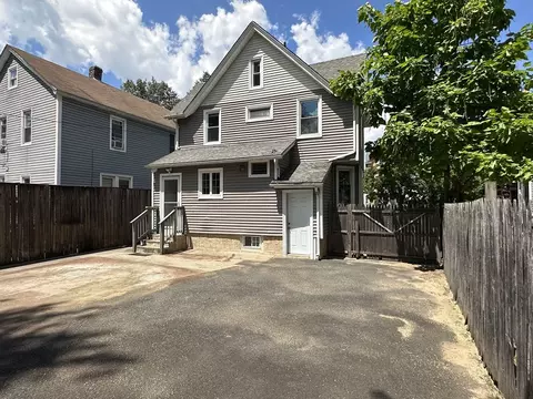 Exterior - 177 Johnson St, Springfield, MA 01108 photo 4 of 7