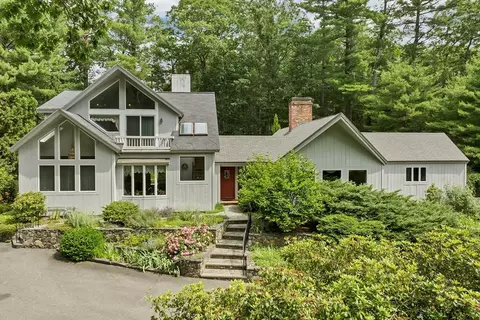 3 Burning Bush Dr, Boxford, MA 01921