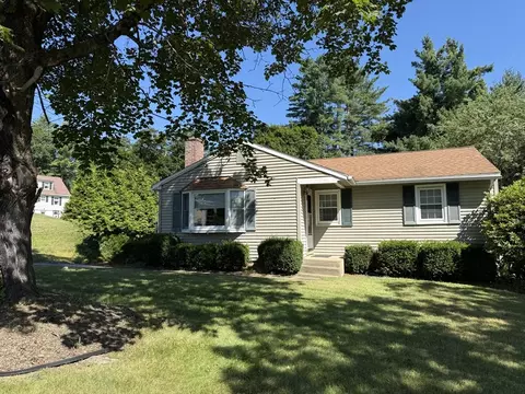 1 Anna St, Ware, MA 01082
