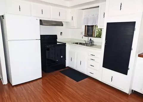 13 Siesta Dr, Wareham, MA 02576 photo 4