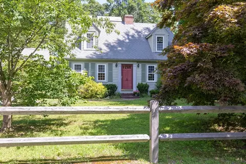 21 Coughlin Rd, Easton, MA 02356