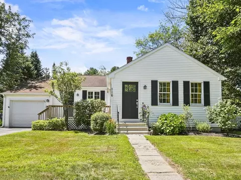 116 Maple Ave, Rutland, MA 01543