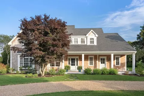 36 Crocker Dr, Edgartown, MA 02539