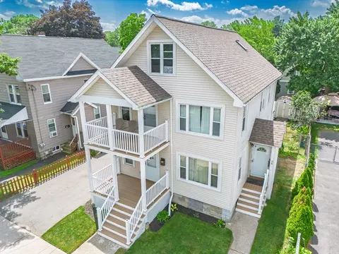 98-100 Cherrelyn St, Springfield, MA 01104