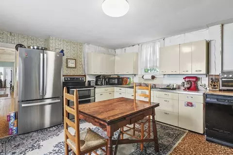 90 Common St, Barre, MA 01005 photo 16
