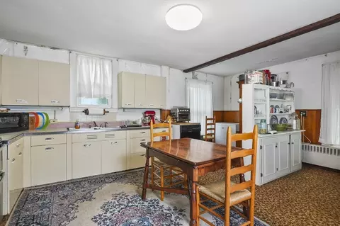 90 Common St, Barre, MA 01005 photo 14