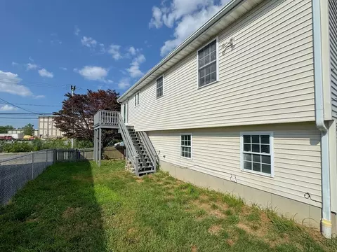 899 Warren St, Fall River, MA 02721 photo 3