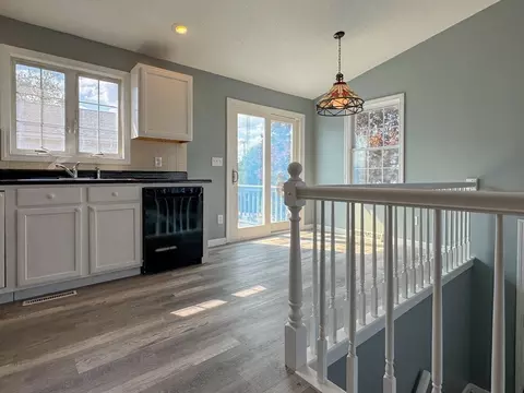 899 Warren St, Fall River, MA 02721 photo 11