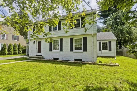 45 Fenimore Blvd, Springfield, MA 01108 photo 4