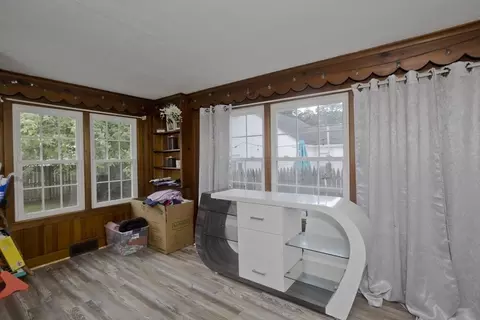 45 Fenimore Blvd, Springfield, MA 01108 photo 22