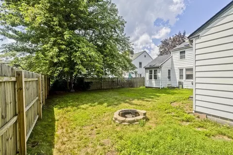 45 Fenimore Blvd, Springfield, MA 01108 photo 32