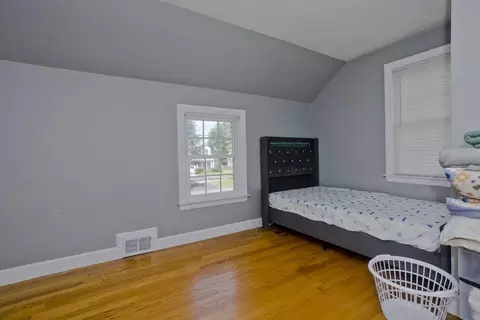 45 Fenimore Blvd, Springfield, MA 01108 photo 24