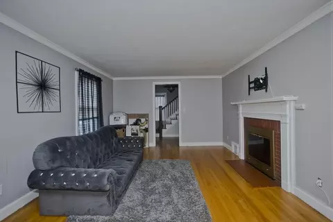 45 Fenimore Blvd, Springfield, MA 01108 photo 5