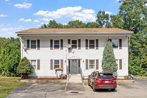1179 Grafton St, Worcester, MA 01604